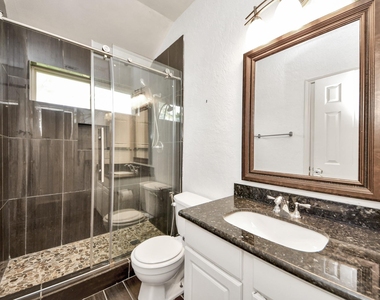 3818 S Barnett Way - Photo Thumbnail 29