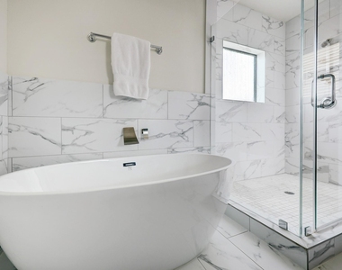 1016 Green Kensington Drive - Photo Thumbnail 23