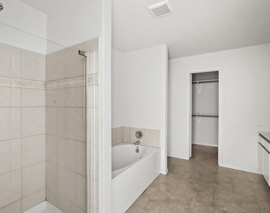 16115 Sheldon Ridge Way - Photo Thumbnail 17