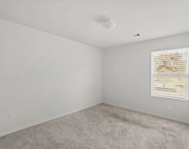 16115 Sheldon Ridge Way - Photo Thumbnail 8
