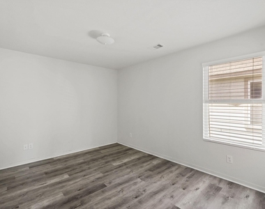 16115 Sheldon Ridge Way - Photo Thumbnail 9