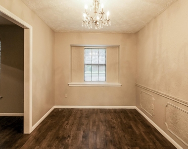 353 Dawn Hill - Photo Thumbnail 6