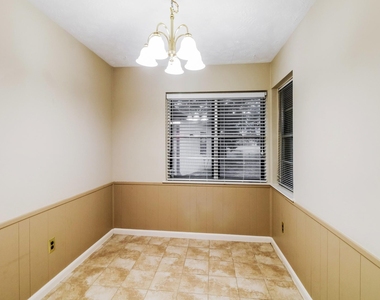 353 Dawn Hill - Photo Thumbnail 5
