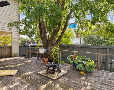 2347 Sheridan Street - Photo Thumbnail 1