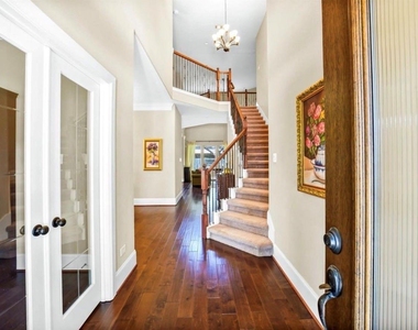 10322 Hatcher Drive - Photo Thumbnail 1
