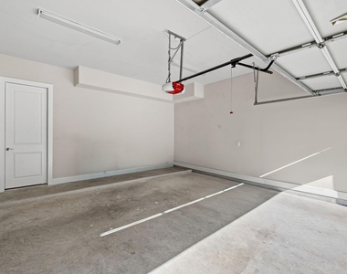 1611 Hardy Street - Photo Thumbnail 27