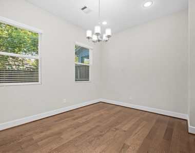 1611 Hardy Street - Photo Thumbnail 9