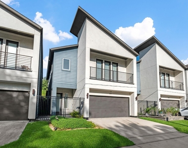 1611 Hardy Street - Photo Thumbnail 1
