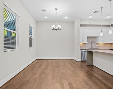 1611 Hardy Street - Photo Thumbnail 8