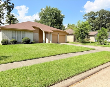2015 Trailing Vine Road - Photo Thumbnail 3