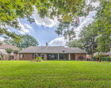 5010 Oxbow Circle E - Photo Thumbnail 40