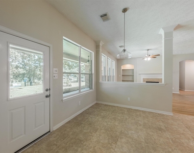 5010 Oxbow Circle E - Photo Thumbnail 26