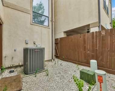 3030 Orchard Drive - Photo Thumbnail 33