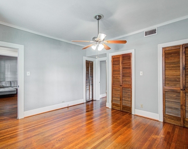 512 W Pierce Street - Photo Thumbnail 18