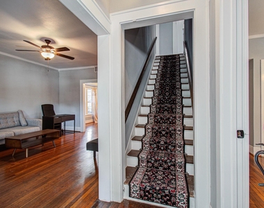 512 W Pierce Street - Photo Thumbnail 3