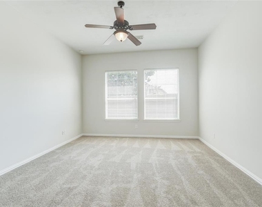 2523 Firecrest Drive - Photo Thumbnail 20