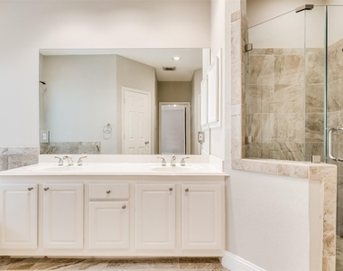 5722 Maxie Street - Photo Thumbnail 6