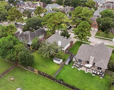 2413 Piney Woods Drive - Photo Thumbnail 29