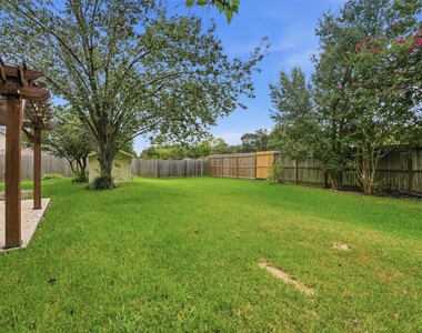 2413 Piney Woods Drive - Photo Thumbnail 25