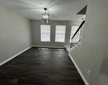 19803 Misty Pines Drive - Photo Thumbnail 20