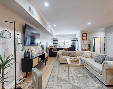 17 Waugh Drive - Photo Thumbnail 1