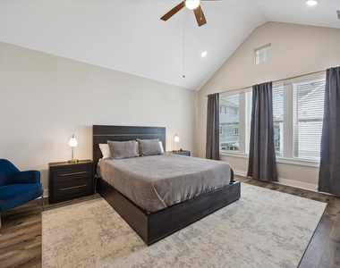 1415 Biondo Way - Photo Thumbnail 9