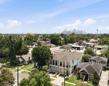 1109 Robbie Street - Photo Thumbnail 20