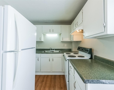 216 Redan Street - Photo Thumbnail 11