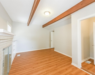 216 Redan Street - Photo Thumbnail 3