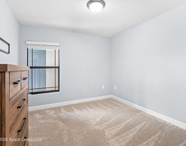 1677 Lizette Street Se - Photo Thumbnail 6