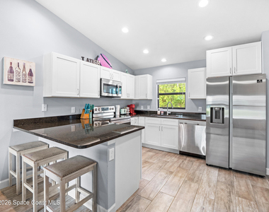 1677 Lizette Street Se - Photo Thumbnail 19