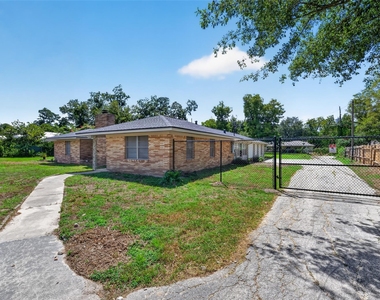 16407 Mahan Road - Photo Thumbnail 2