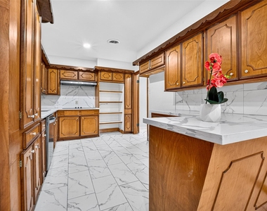 16407 Mahan Road - Photo Thumbnail 13