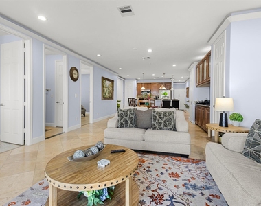 7039 Kingston Cove Lane - Photo Thumbnail 18