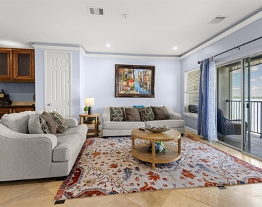 7039 Kingston Cove Lane - Photo Thumbnail 17