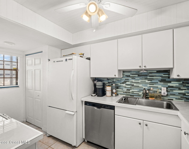 4105 Ocean Beach Boulevard - Photo Thumbnail 2