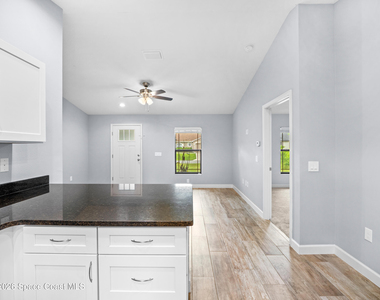 1677 Lizette Street Se - Photo Thumbnail 21