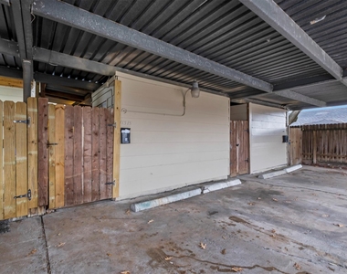 11315 Beechnut Street - Photo Thumbnail 9