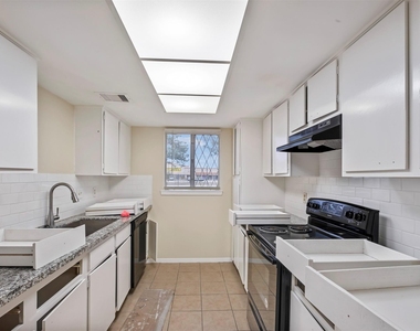 11315 Beechnut Street - Photo Thumbnail 1
