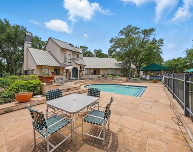 4144 Greystone Way - Photo Thumbnail 24