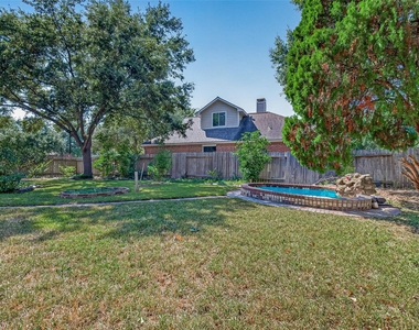 12110 Laurel Court - Photo Thumbnail 46