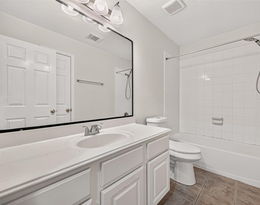 12110 Laurel Court - Photo Thumbnail 27
