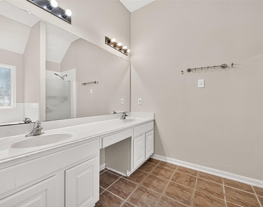 12110 Laurel Court - Photo Thumbnail 32