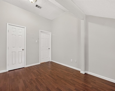 12110 Laurel Court - Photo Thumbnail 41