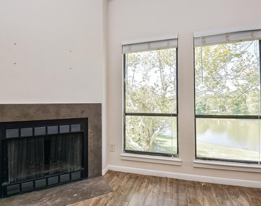 4144 Greystone Way - Photo Thumbnail 13