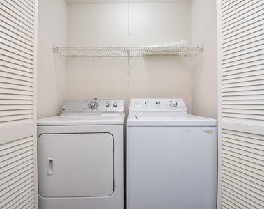 4144 Greystone Way - Photo Thumbnail 10