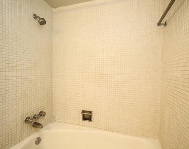 1739 Commonwealth Street - Photo Thumbnail 17