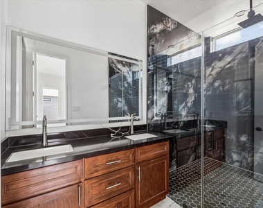 2863 Decker Place - Photo Thumbnail 11
