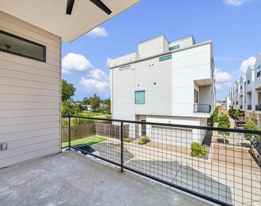 2863 Decker Place - Photo Thumbnail 8