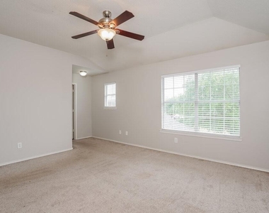 2823 Cypress Island Drive - Photo Thumbnail 9